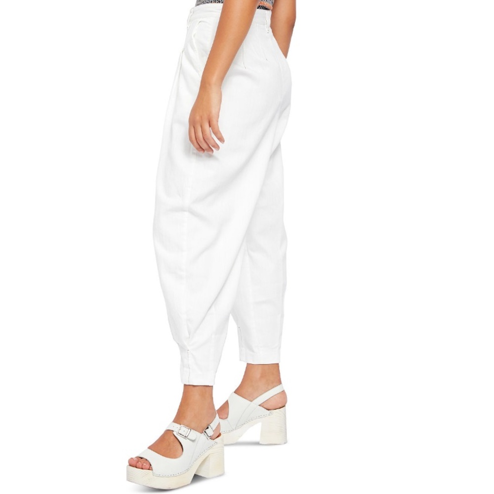 Free People Barcelona Baloon Capri Pants - Picture 2 of 4